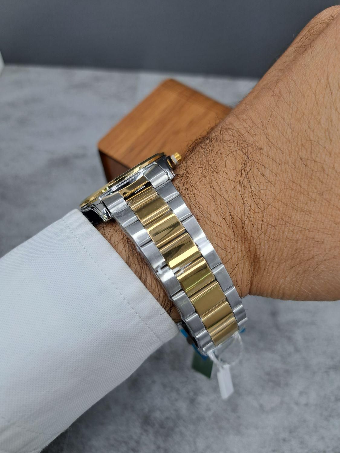 کاونت مردانه کلاسیک و جذاب برای کت شلواری ها|ساعت|اصفهان, قائمیه|دیوار