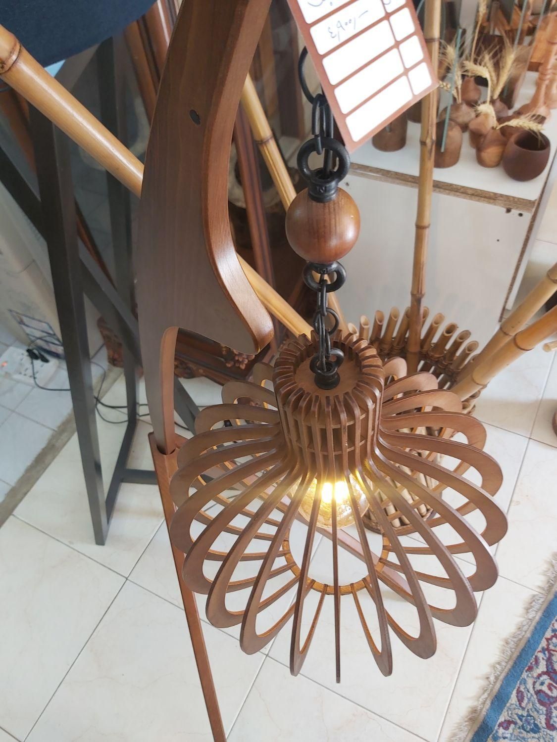 کنارسالنی سنجاقک|چراغ خواب و آباژور|اصفهان, مصلی|دیوار