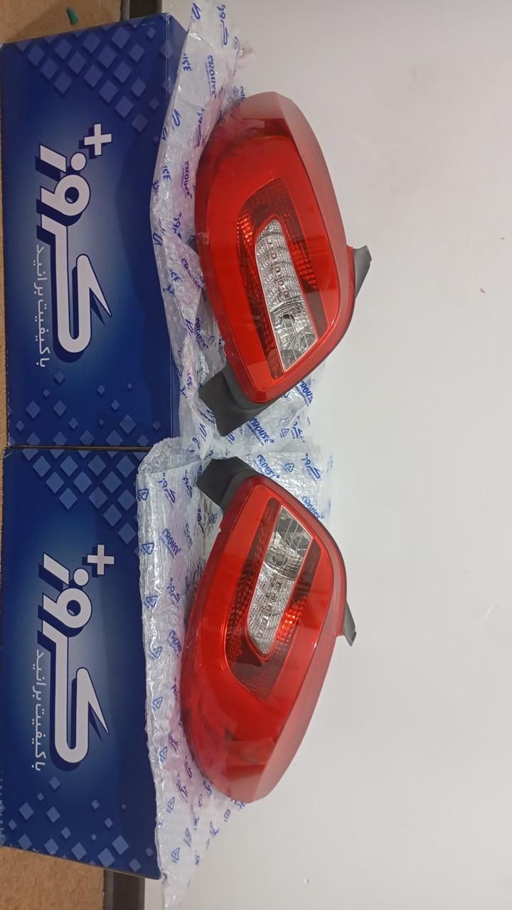 چراغ خطر 207|قطعات یدکی و لوازم جانبی|شیراز, شهرک صدا و سیما|دیوار