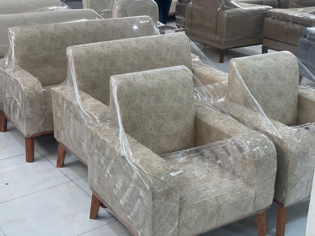 مبلمان ۷ نفره پاسنگ در رنگ بندی و تعداد تولیدی|مبلمان خانگی و میز عسلی|رشت, خواهر امام|دیوار