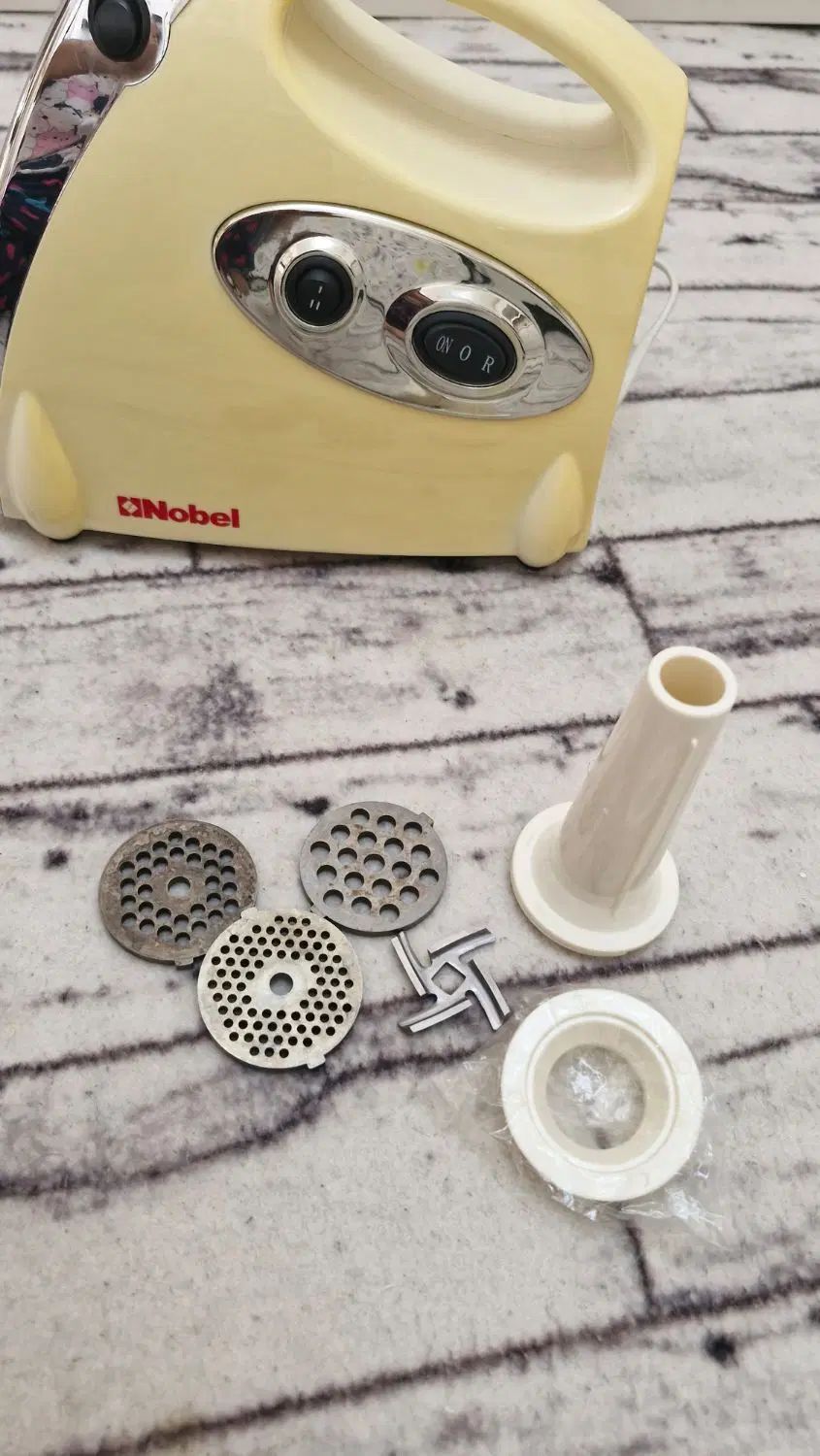 چرخ گوشت Nobel 1900w|خردکن، آسیاب، غذاساز|مشهد, سرافرازان|دیوار