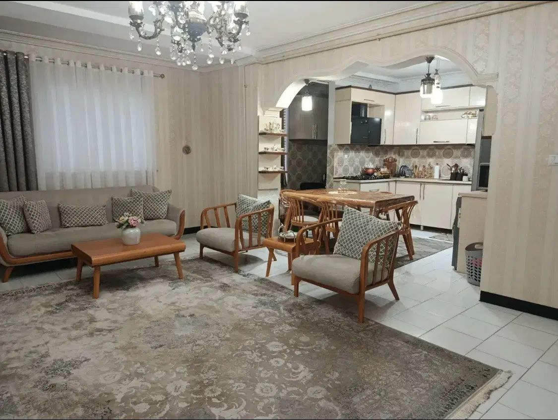 فروش اپارتمان ۹۲متر/۲خواب/بازسازی شده/فلسطین|فروش آپارتمان|رشت, فلسطین|دیوار
