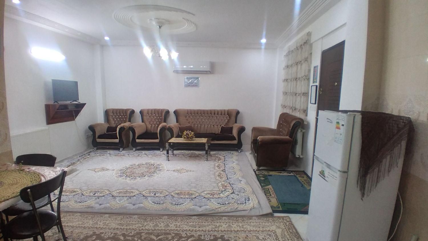 اجاره روزانه کوتاه مدت فقط برای خانواده|اجارهٔ کوتاه‌مدت آپارتمان و سوئیت|چابکسر, |دیوار