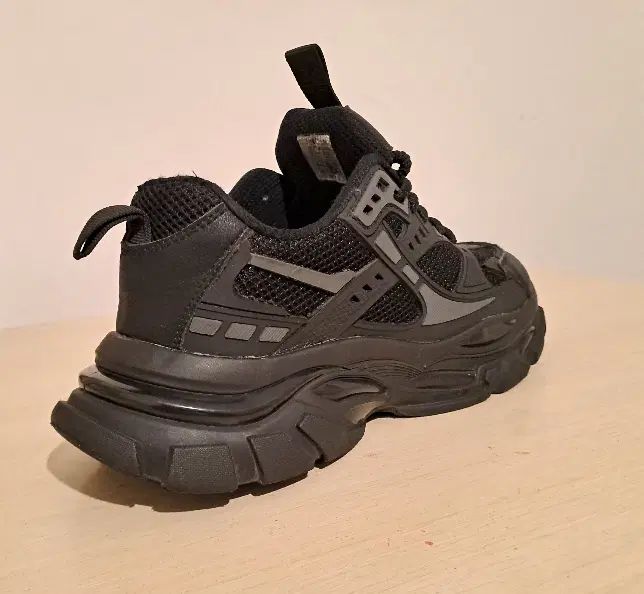 کتونی بالنسیاگا Balenciaga سایز 44|کیف، کفش، کمربند|تهران, گیشا|دیوار