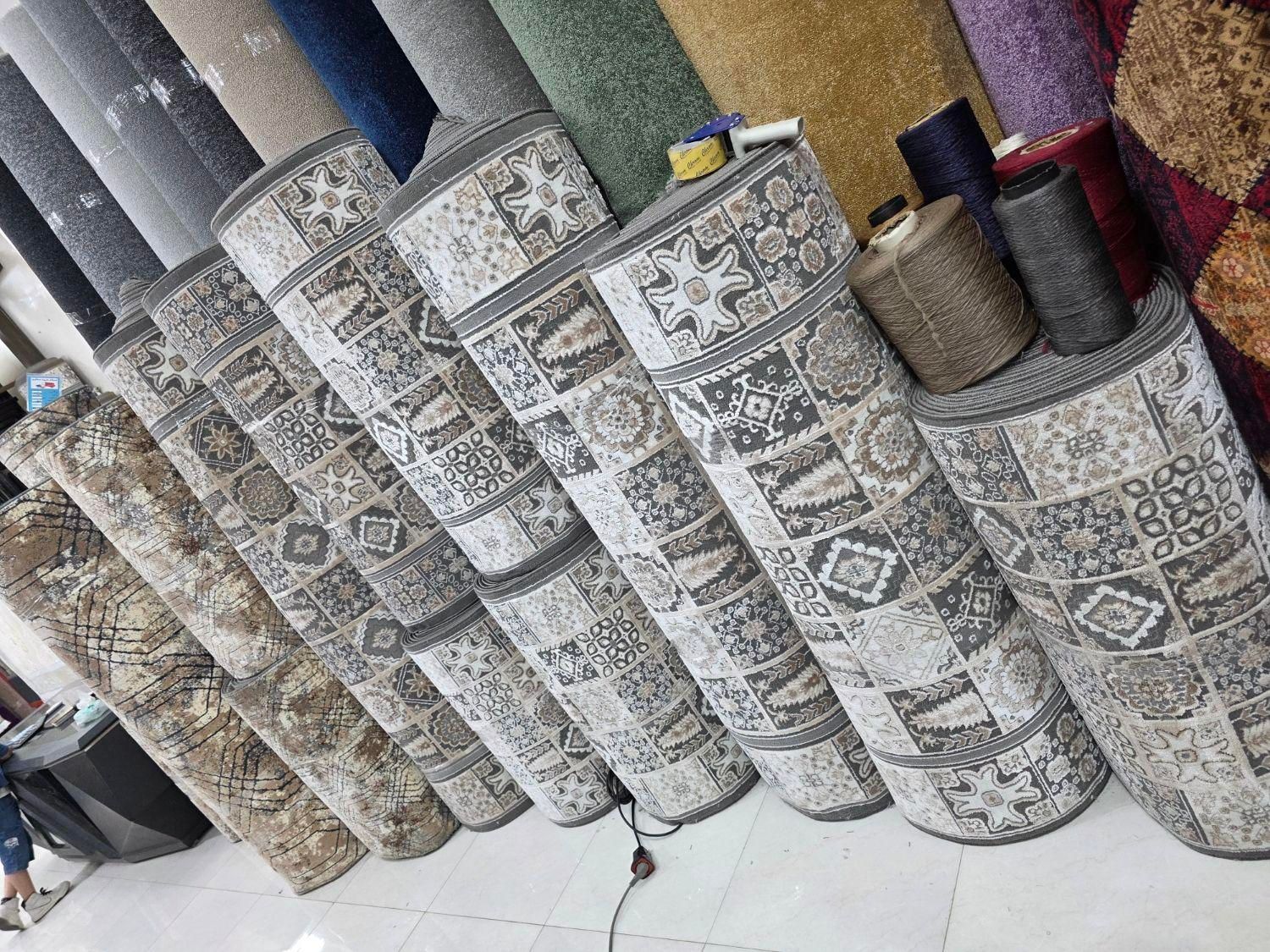 دنیای فرشو کناره فرش|گلیم، جاجیم، گبه|ساوه, |دیوار