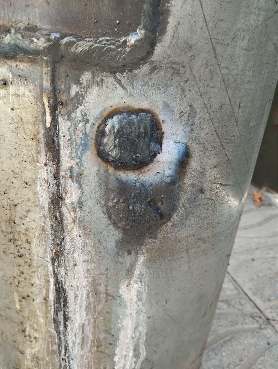 جوشکاری،تعمیرات آبگرمکن مخزنی،خدمات تاسیساتی|خدمات پیشه و مهارت|صدرا-فارس, فاز ۲|دیوار