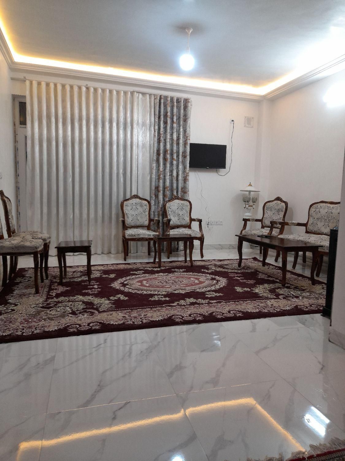 اجاره سوئیت با پارکینک. سعلکده|اجارهٔ کوتاه‌مدت آپارتمان و سوئیت|خوی, |دیوار