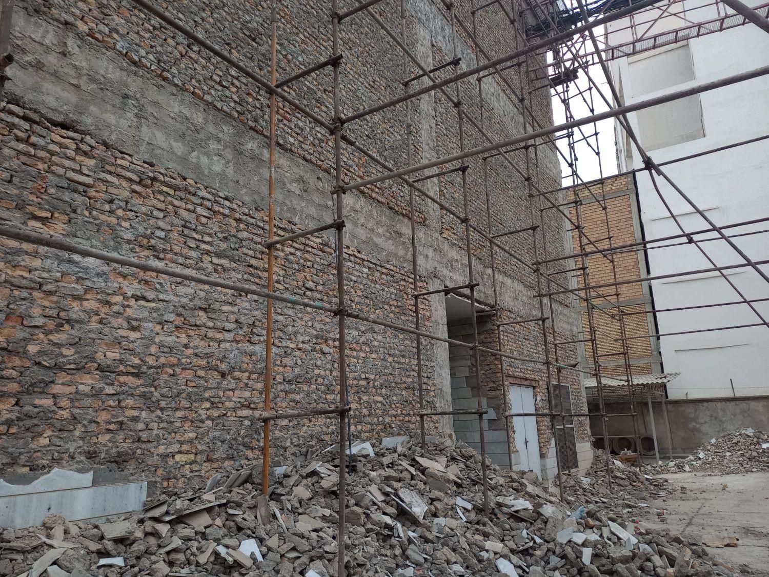 تخریب ساختمان زبرجد|خدمات پیشه و مهارت|گنبد کاووس, |دیوار