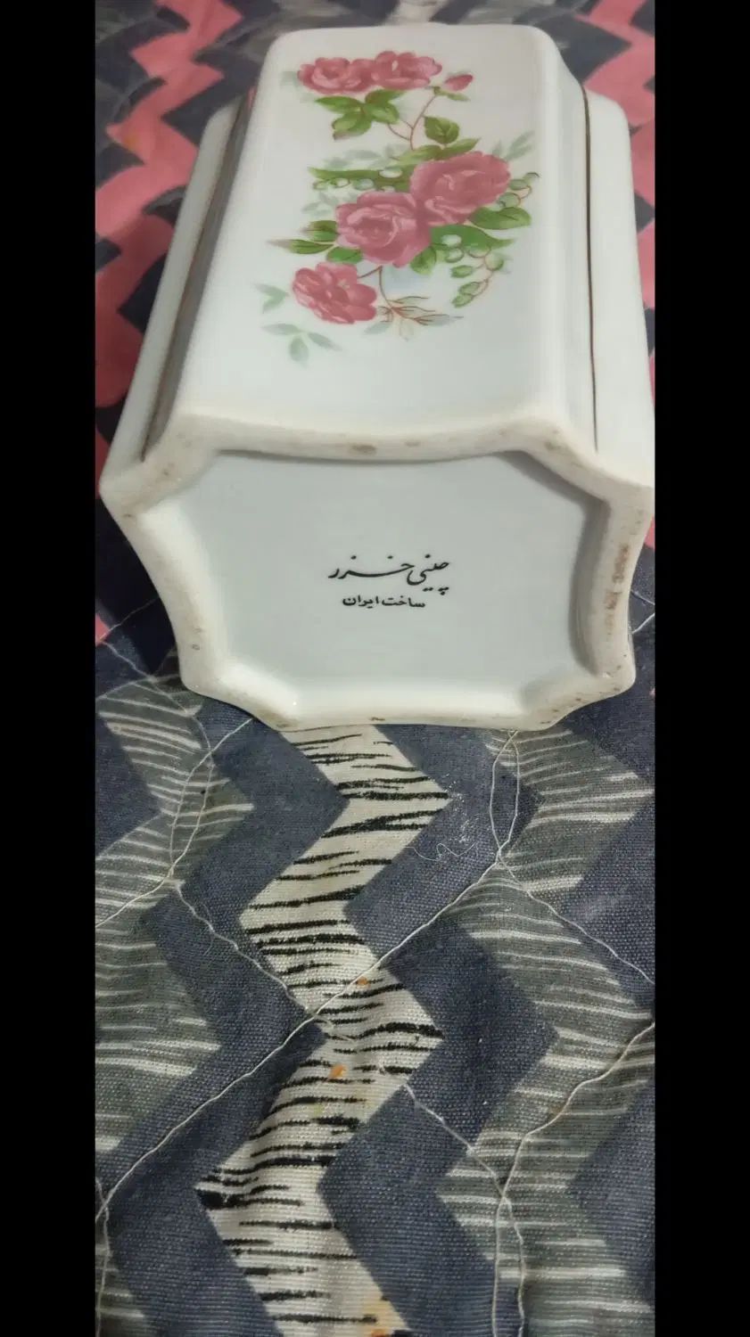 باسلام قندان دونه ای۵۵ چایی دان ۲۰۰ گل قرمز قدیمی|ظروف سرو و پذیرایی|مشهد, طبرسی شمالی|دیوار
