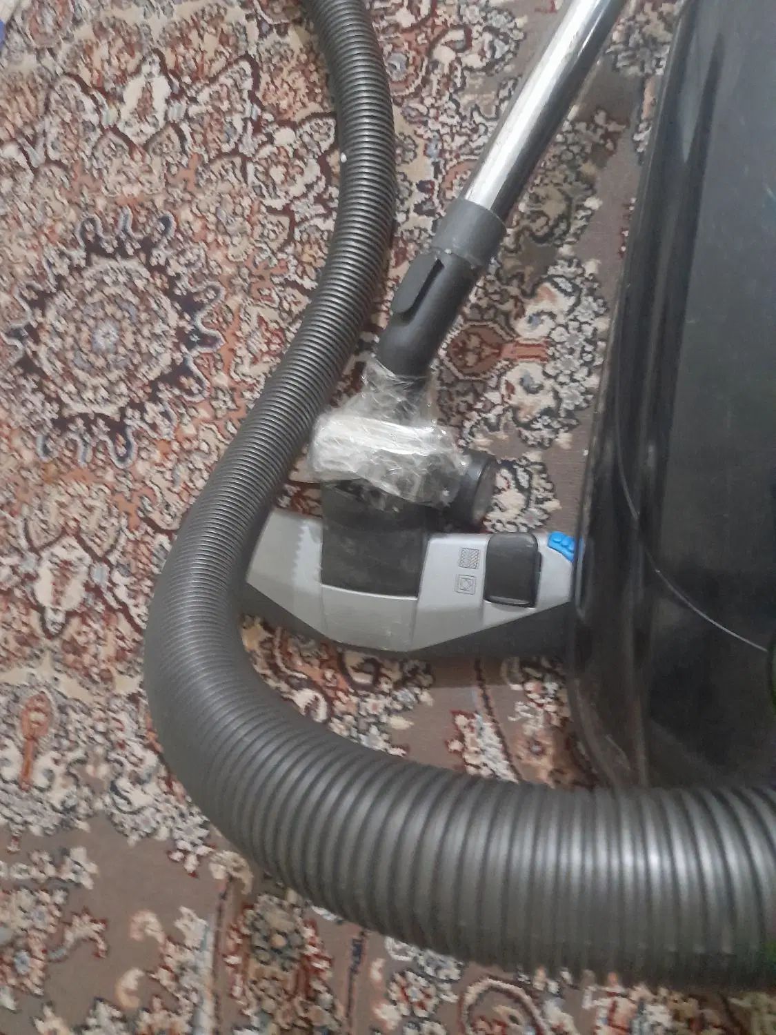 جارو برقی خذر   ۲۱۰۰w|جاروبرقی، جارو شارژی، بخارشو|رشت, لاکان شهر|دیوار