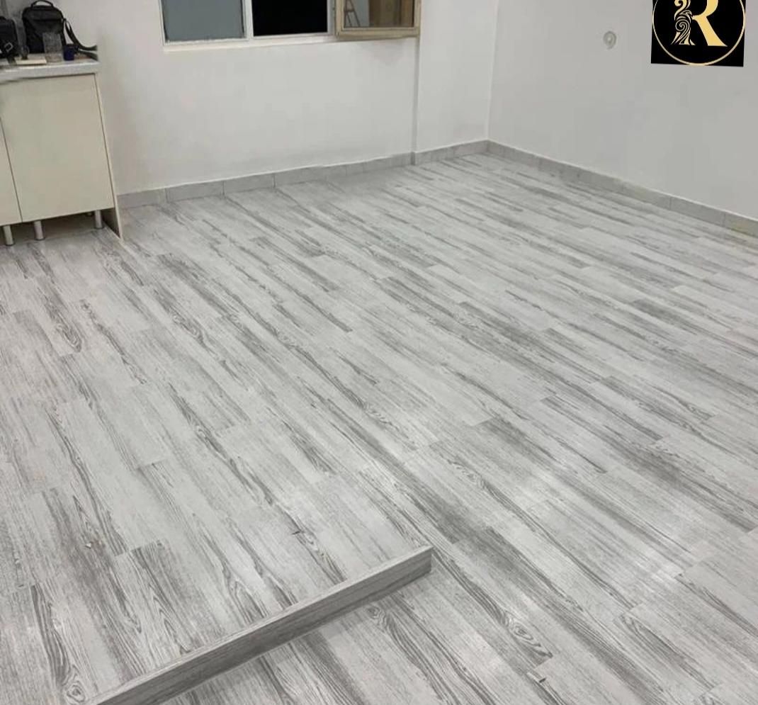 پخش پارکت لمینت کفپوش و چاپ پوسترسه بعدی|خدمات پیشه و مهارت|مشهد, هفت تیر (حافظ)|دیوار