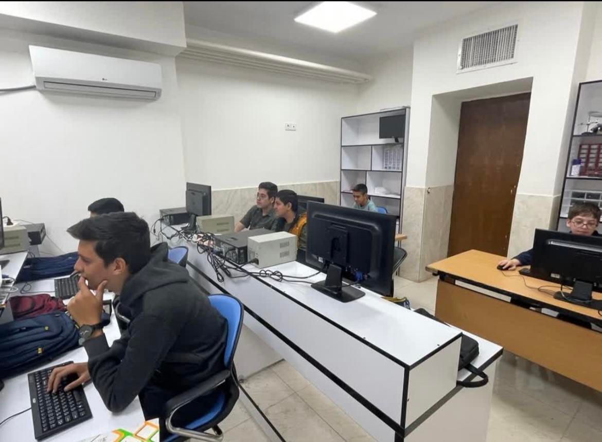 آموزش برنامه نویسی حرفه ای و تضمینی|خدمات آموزشی|یزد, |دیوار