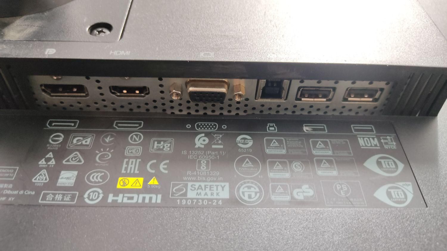 مانیتور ۲۴اینچ لنوو مدل thinkvision|قطعات و لوازم جانبی رایانه|قم, سالاریه|دیوار