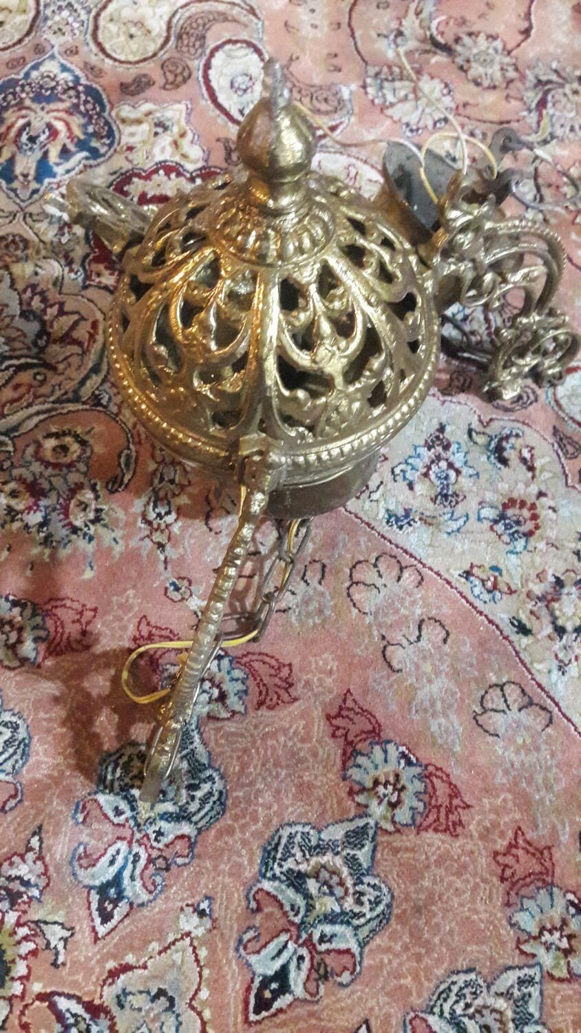 لوسترقدیمی|لوستر و چراغ آویز|اندیشه, اندیشه فاز ۱|دیوار