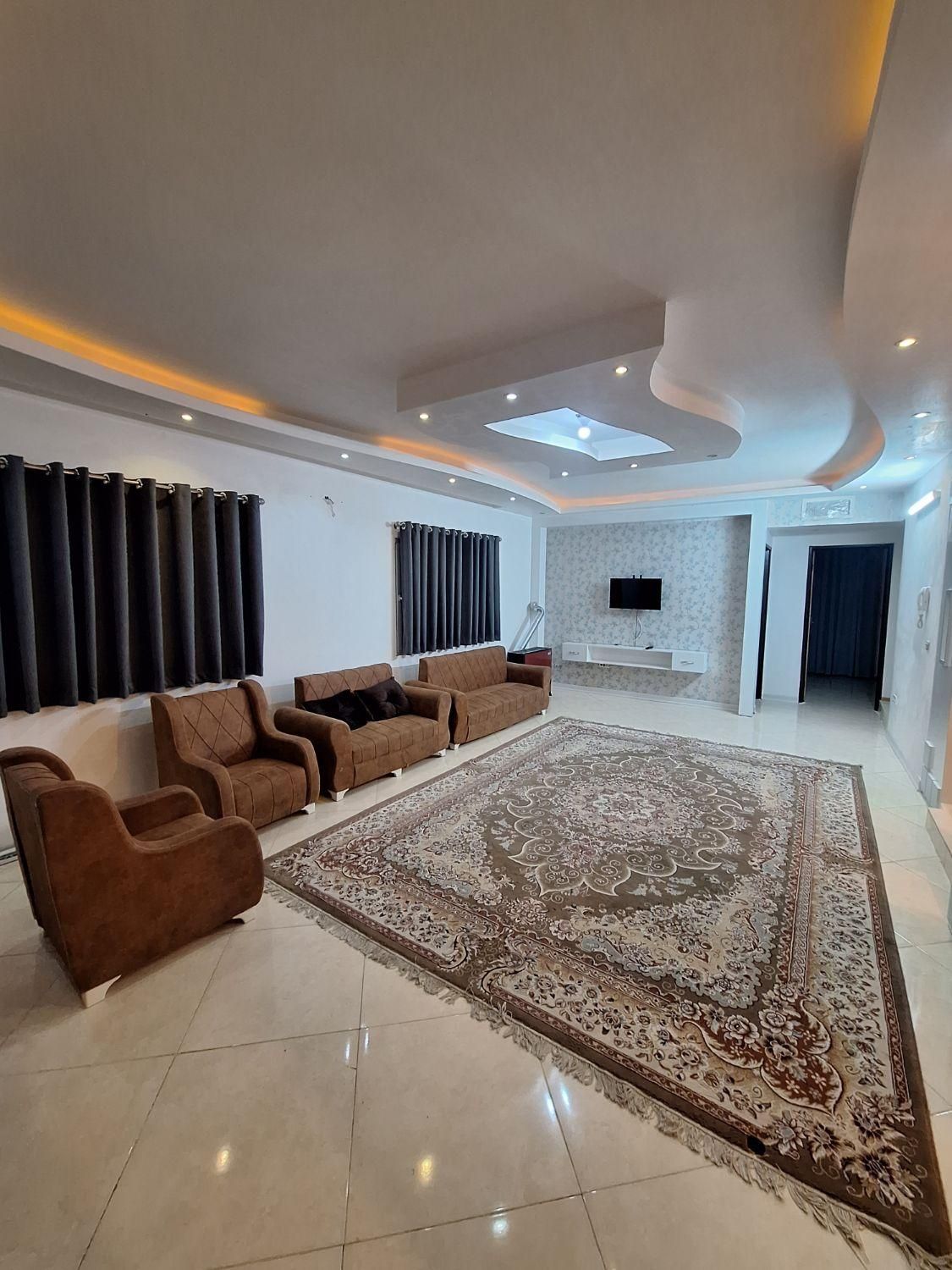 سویت اجاره ای پارکینگ دارشهر درود دررود|اجارهٔ کوتاه‌مدت ویلا و باغ|نیشابور, مسکن مهر نور|دیوار