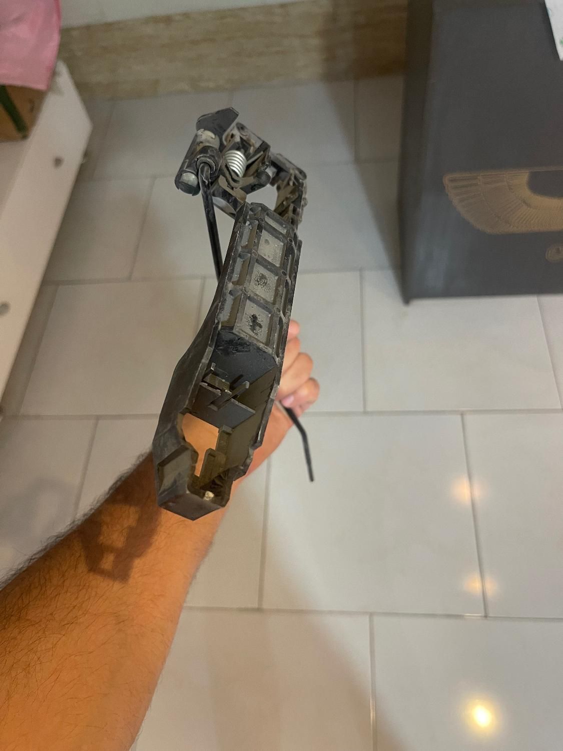 دستگیره داخلی جلو راست ام وی ام ۵۳۰|قطعات یدکی و لوازم جانبی|تهران, آبشار تهران (دریاچه)|دیوار