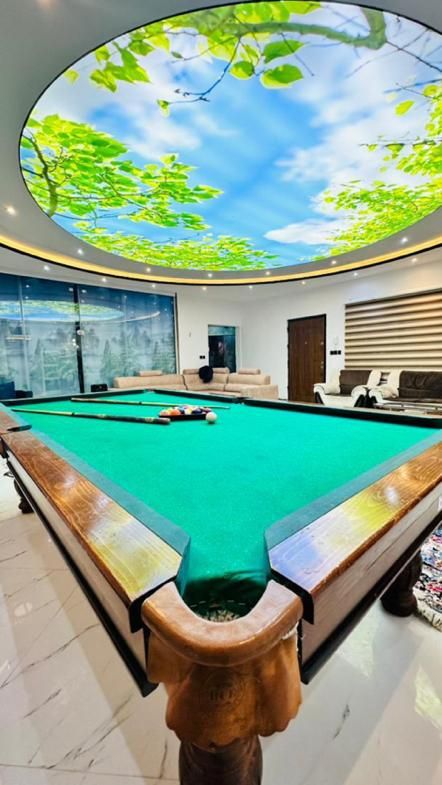 باغ ویلا ابگرم ۲خواب|اجارهٔ کوتاه‌مدت ویلا و باغ|اصفهان, شهرک زاینده رود|دیوار