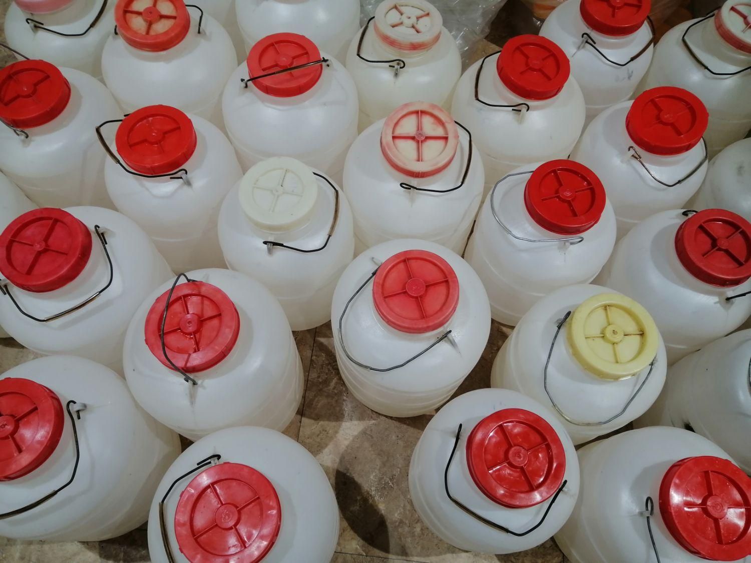 فروش دبه های  37 کیلویی تمیز و شسته شده|ظروف نگهدارنده، پلاستیکی، یک‌بارمصرف|ساری, |دیوار