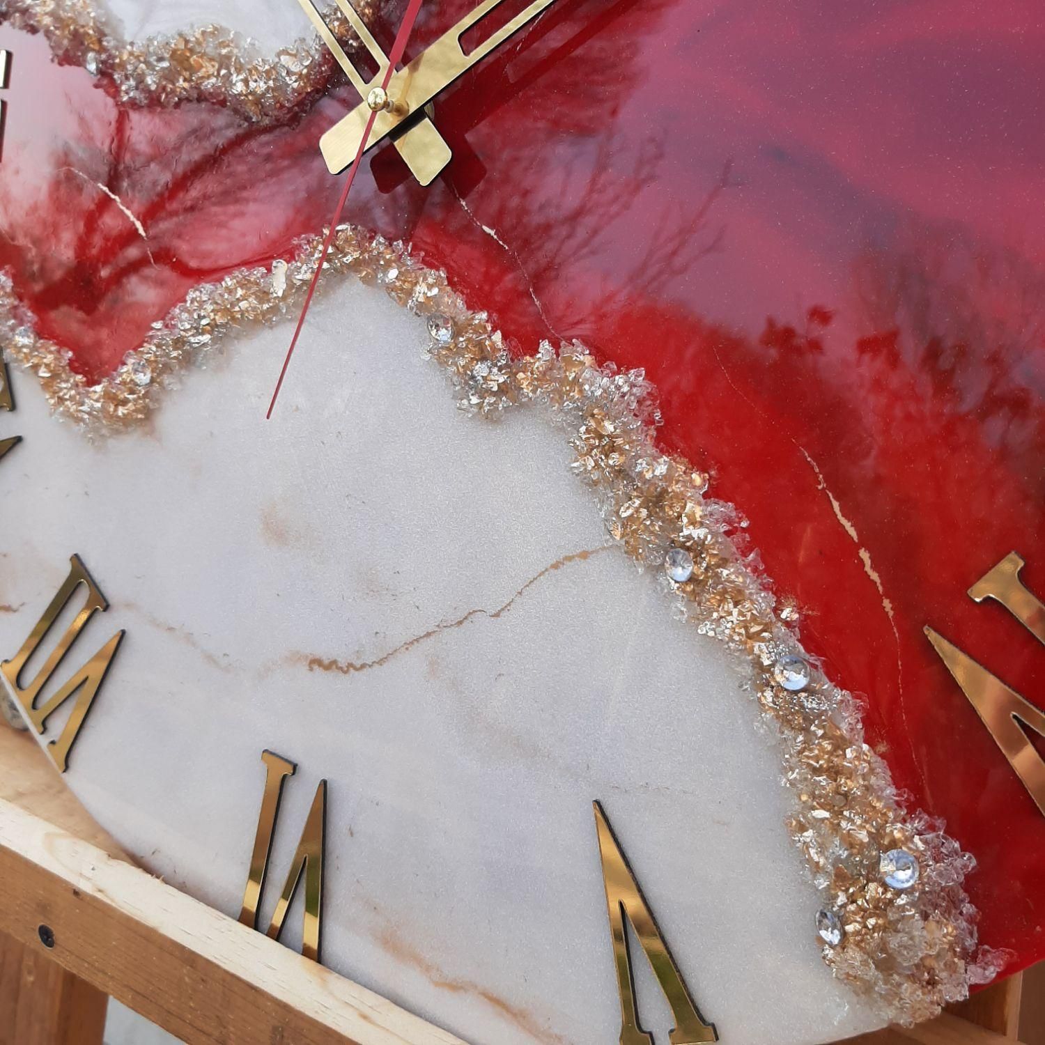 ساعت دیواری جهیزیه طرح قرمز طلایی|ساعت دیواری و تزئینی|تهران, مجیدیه|دیوار