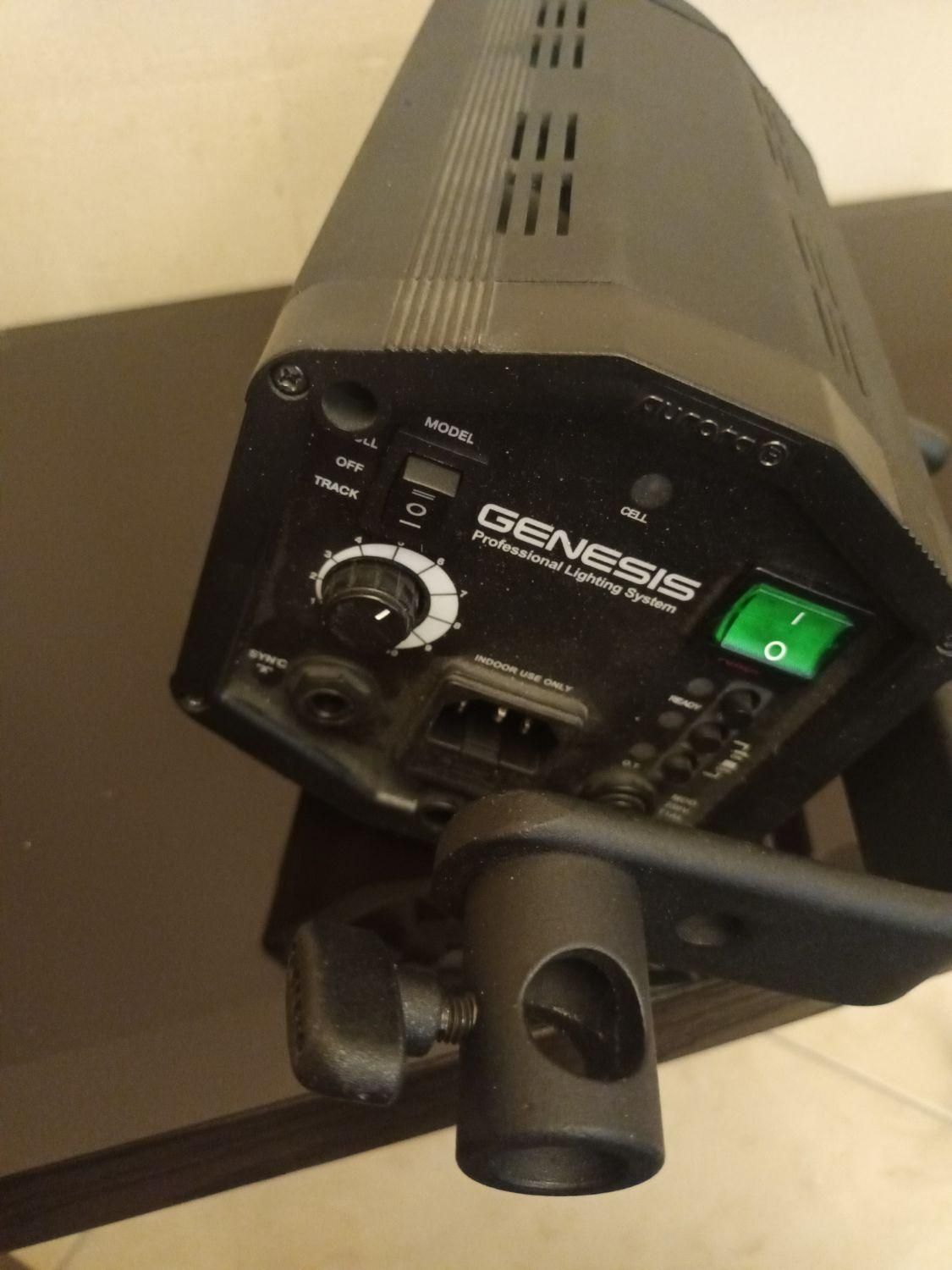 کیت فلاش کیت فلش استودیویی عکاسی نو و آکبند|دوربین عکاسی و فیلمبرداری|تهران, سلسبیل شمالی|دیوار