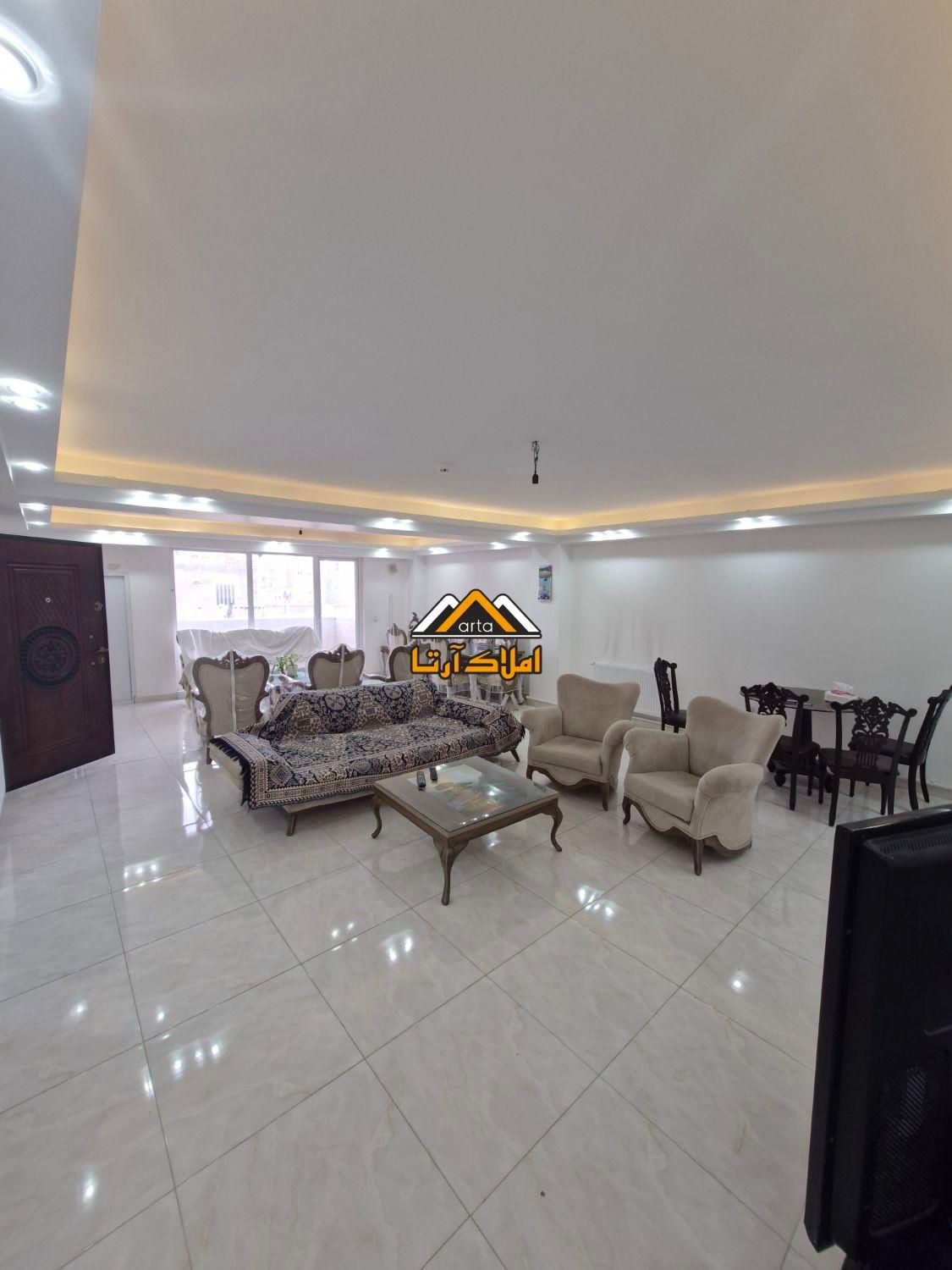 آپارتمان ۱۳۸ متر (زعفرانیه) رجایی شهر الهی پرست|اجارهٔ آپارتمان|تبریز, |دیوار