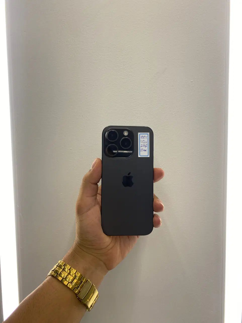 iphone 15 pro بدون پیش و بدون ضامن|موبایل|اصفهان, باغ زرشک|دیوار