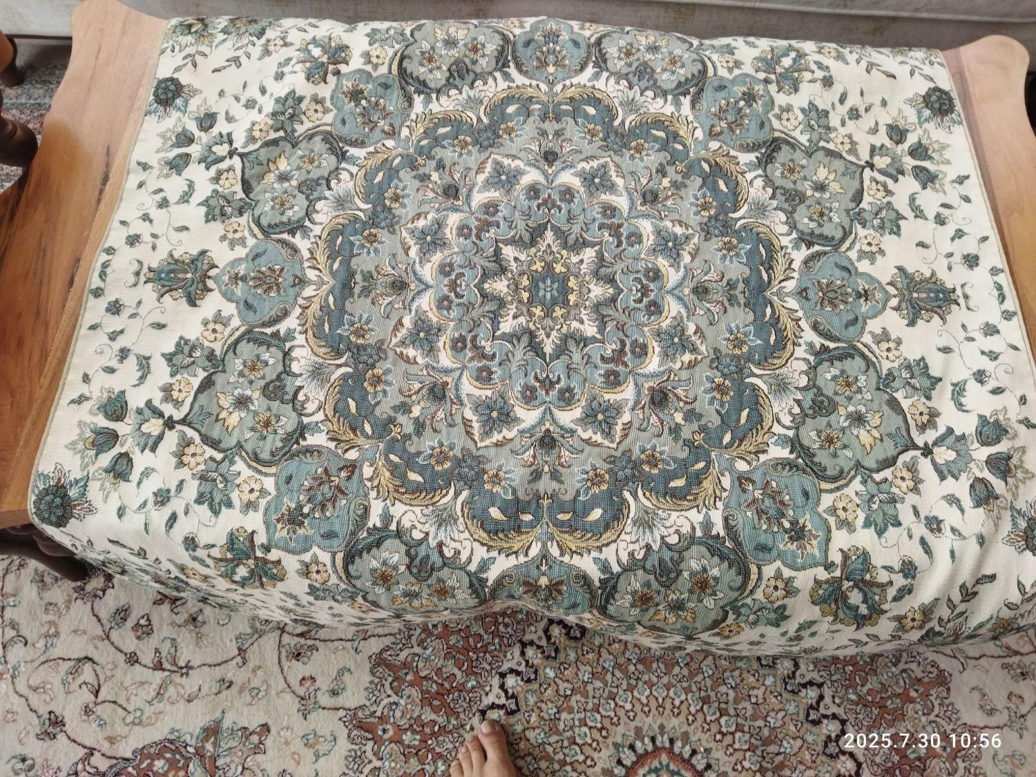 رومیزی در حد نو|پرده، رانر، رومیزی|اصفهان, برازنده|دیوار