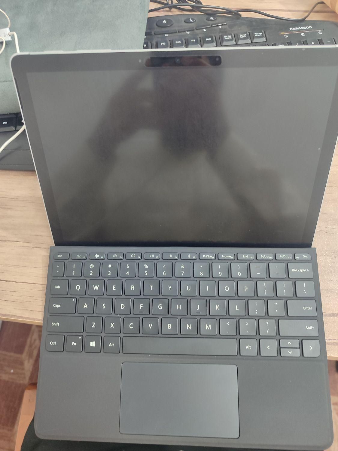 سرفیس گو ۲ surface go 2|رایانه همراه|قم, شهرک مهدیه|دیوار