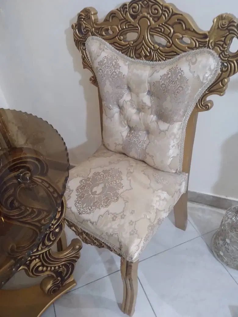 سرویس نهار خوری ۴ نفره درحد نو|مبلمان خانگی و میز عسلی|تهران, شادمان|دیوار