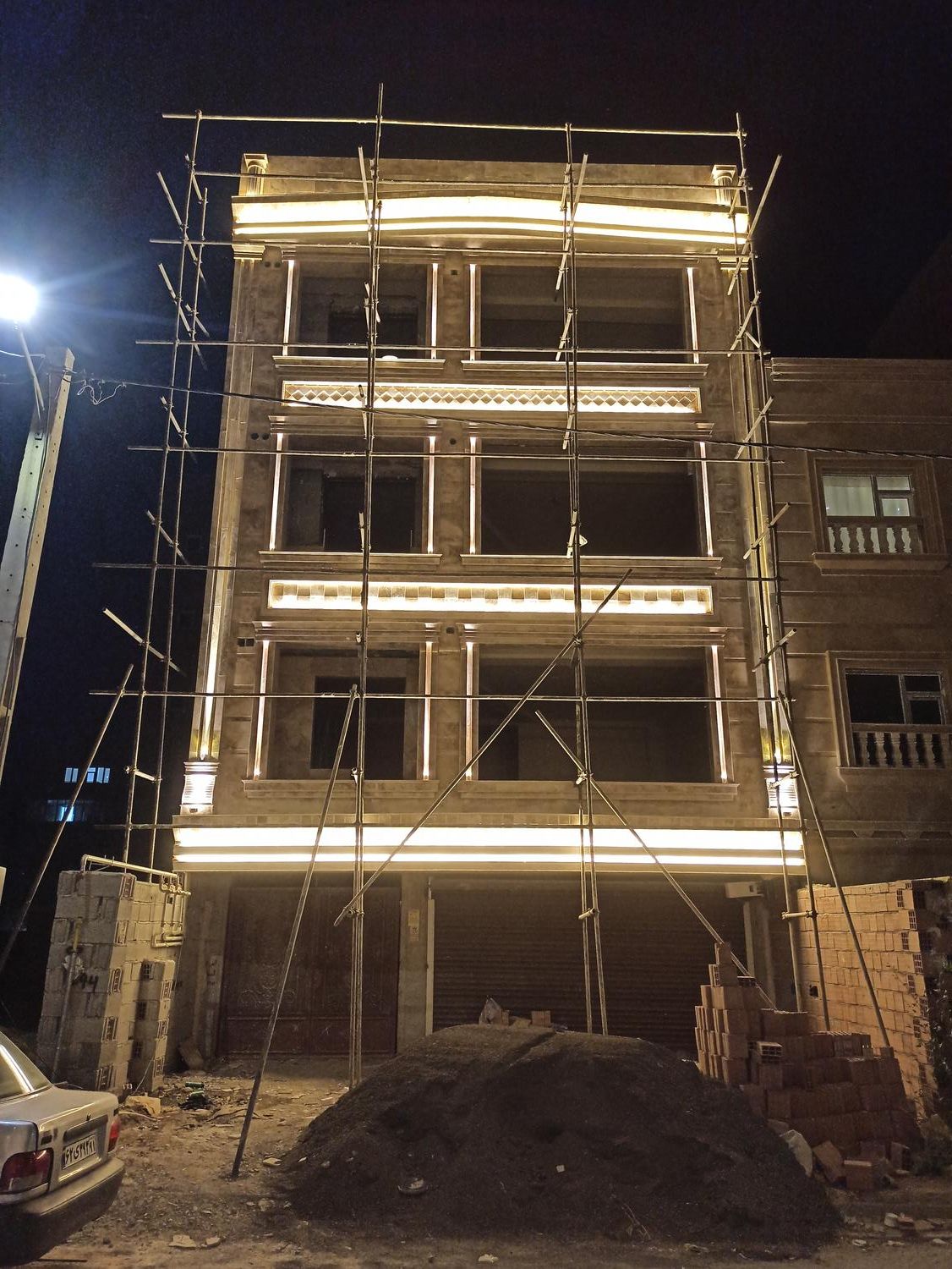 نورپردازی حرفه ای نمای ساختمان|خدمات پیشه و مهارت|اردبیل, |دیوار