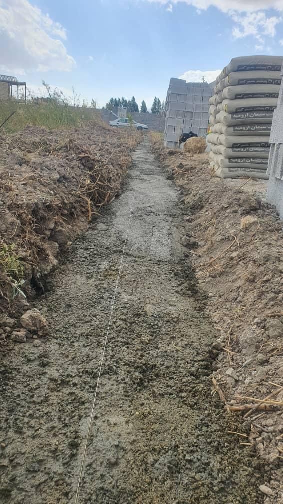 بلوک چینی. پی ریزی.دور باغ ها|خدمات پیشه و مهارت|ارومیه, |دیوار