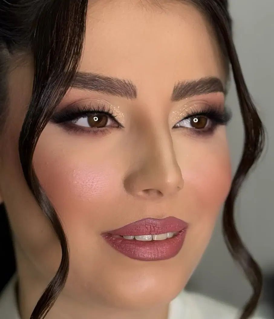 میکاپ|خدمات آرایشگری و زیبایی|کرمانشاه, |دیوار