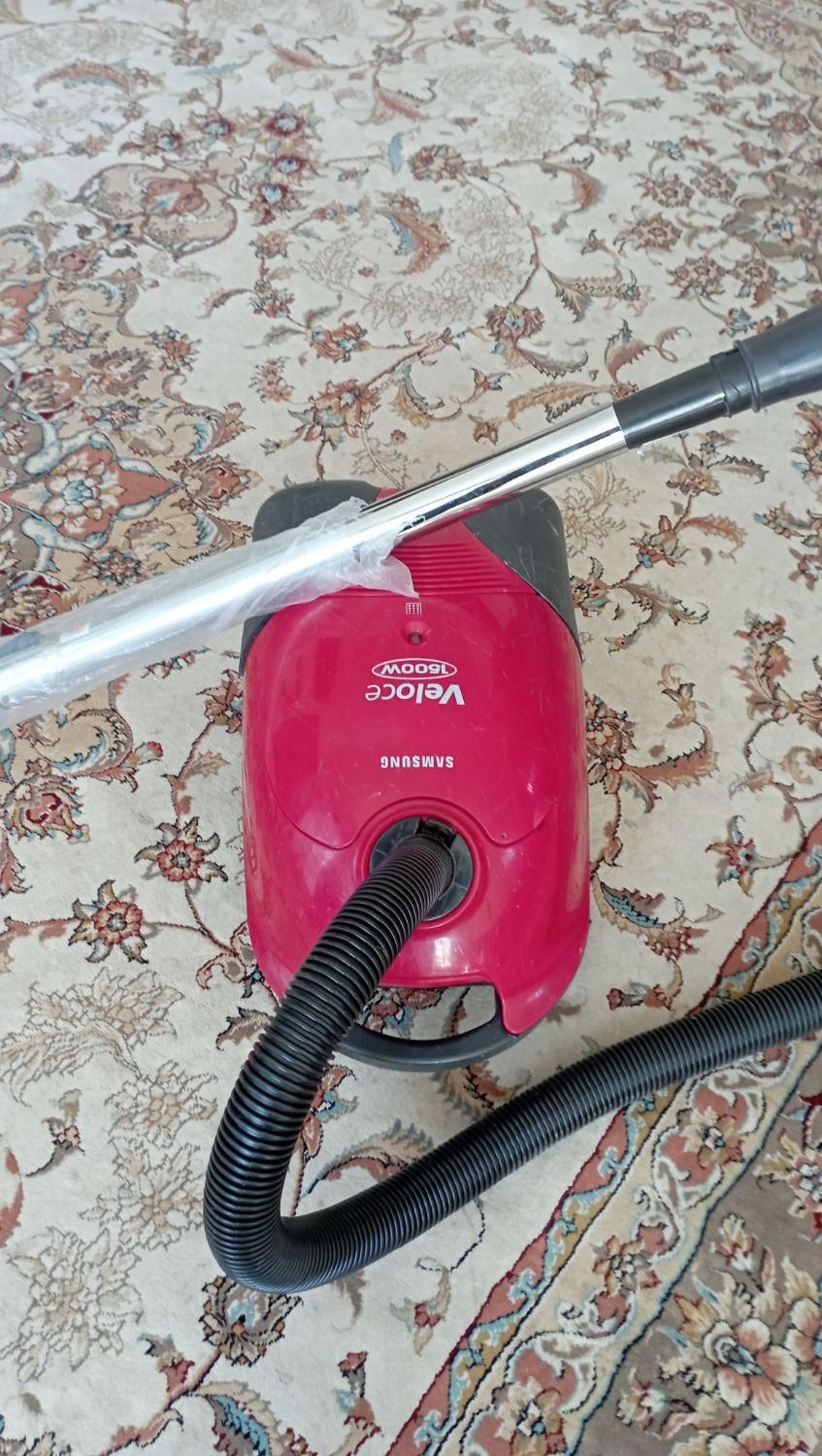 جارو برقی سامسونگ موتور ۱۸۰۰|جاروبرقی، جارو شارژی، بخارشو|آباده, |دیوار