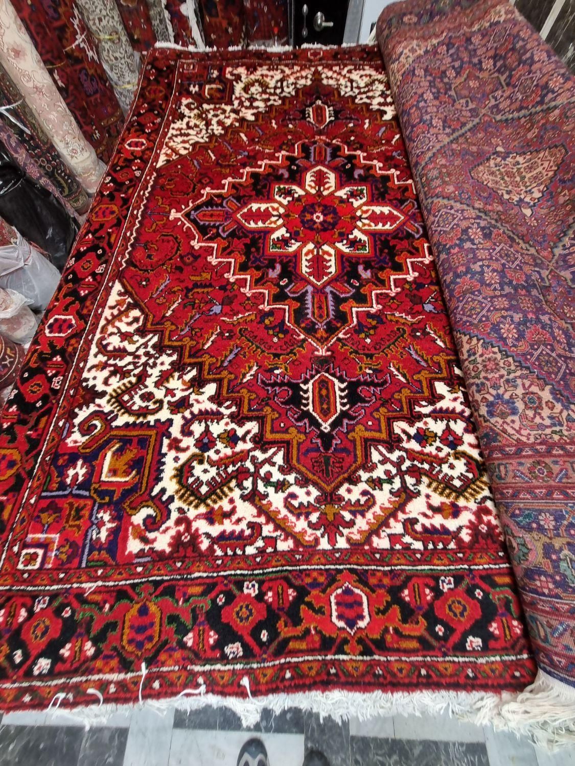 مهربان دست دوم‌ جفت|فرش|مراغه, |دیوار
