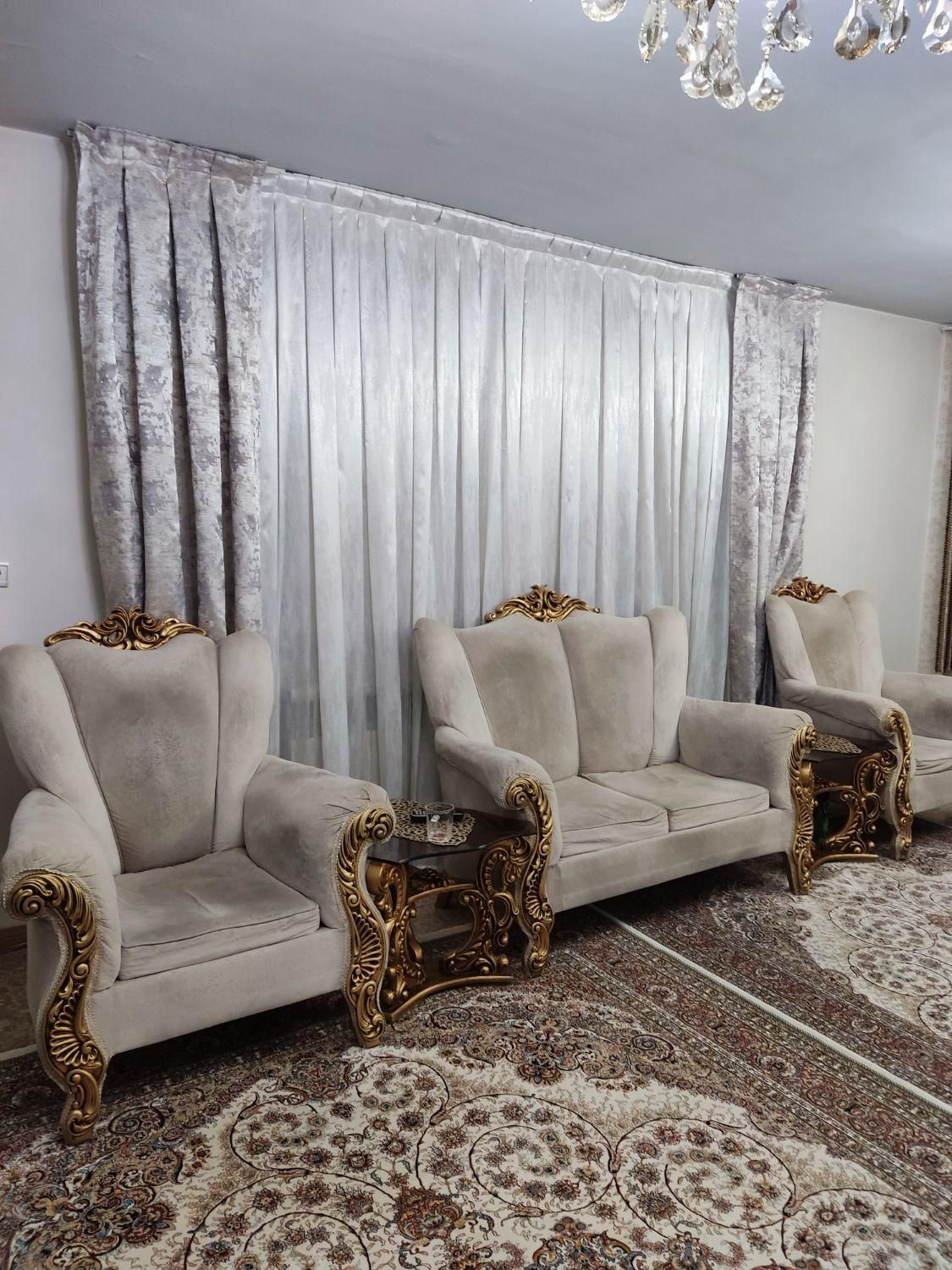مبل هفت نفره قیمت ۷/۰۰۰/۰۰۰ت|مبلمان خانگی و میز عسلی|تهران, سرو آزاد|دیوار