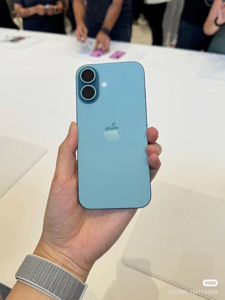 Iphone 16 آیفون ۱۶ شرکتی گارانتی دار|موبایل|تهران, جمهوری|دیوار