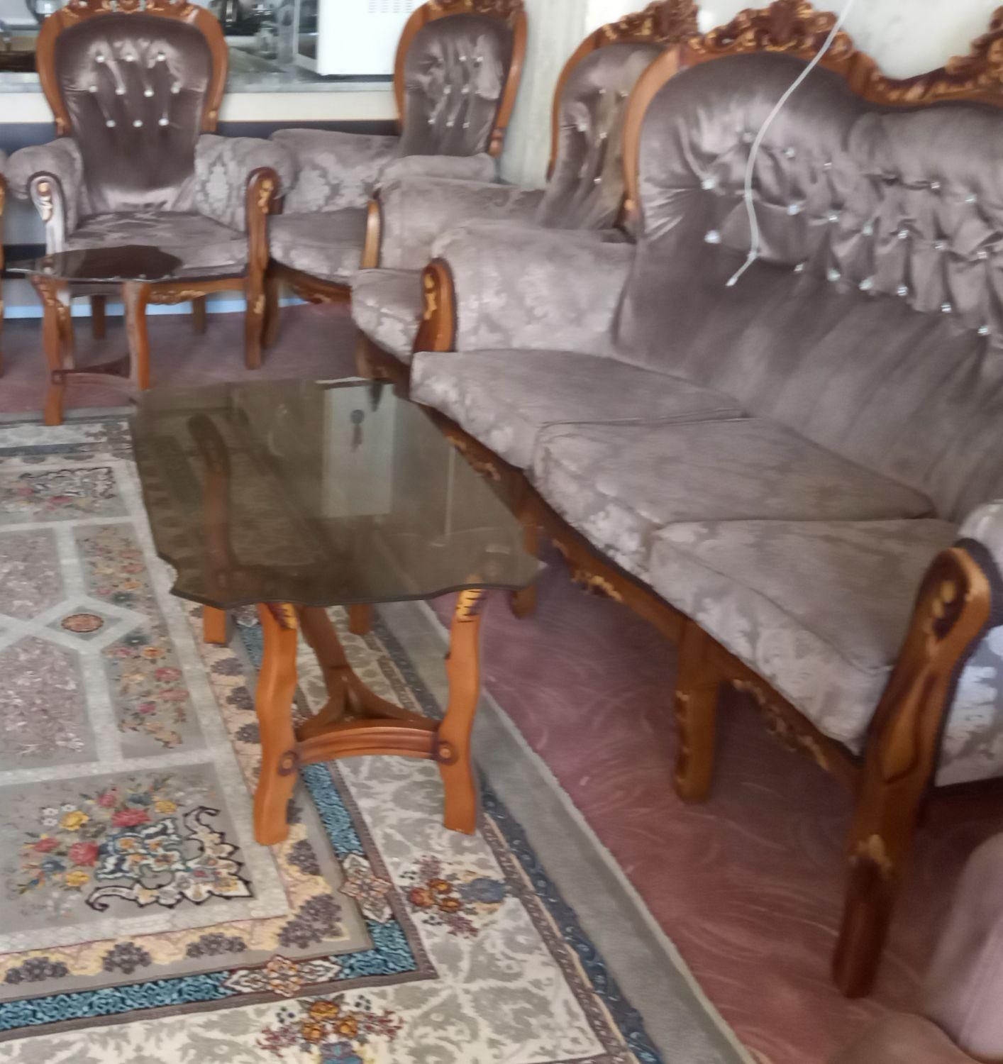 مبل|مبلمان خانگی و میز عسلی|بروجن, |دیوار