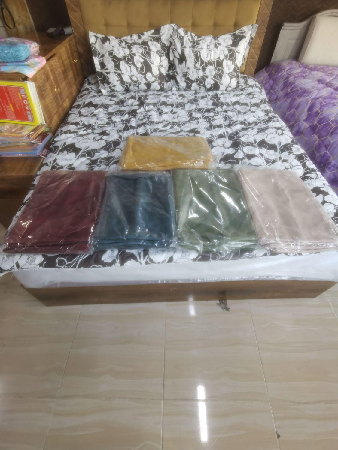 روبالشی سه بعدی|رختخواب، بالش، پتو|کرمانشاه, |دیوار