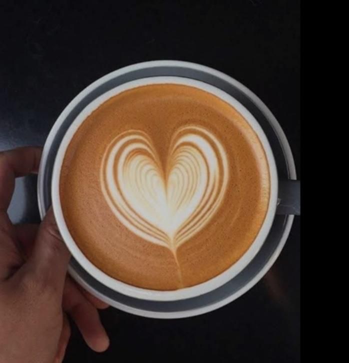 کمک باریستا / سالنکار|استخدام خدمات فروشگاه و رستوران|تهران, امامت|دیوار