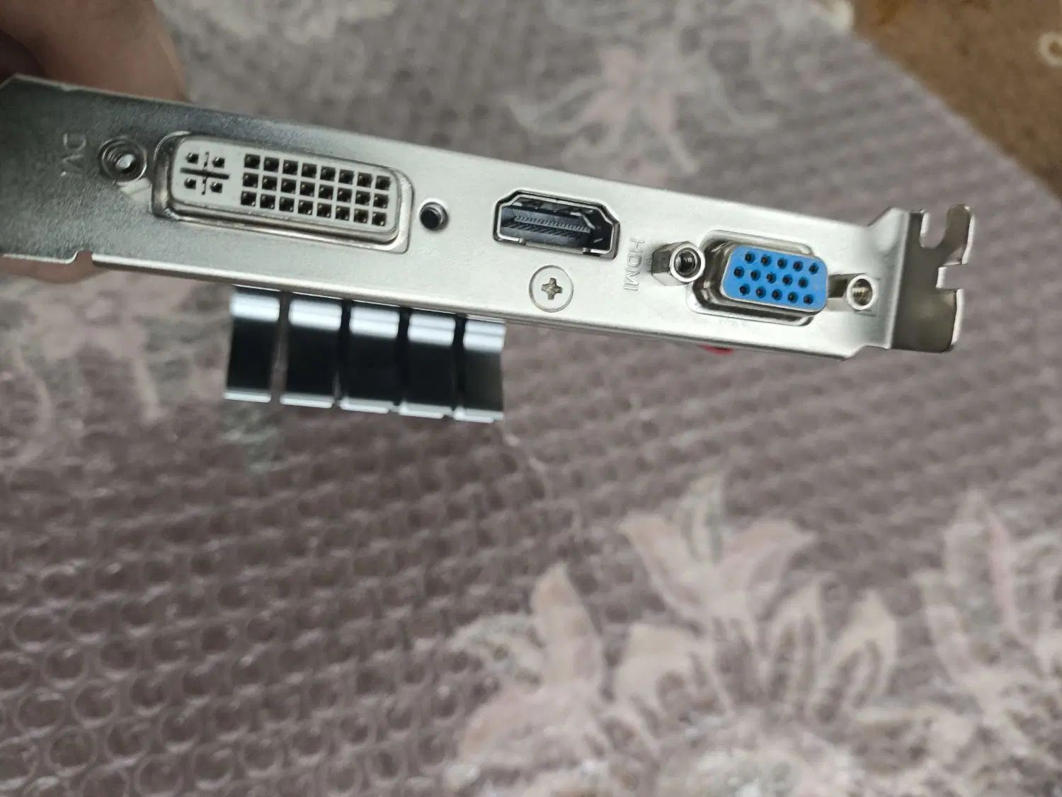 کارت گرافیک GeForce 210 و پاور 300green|قطعات و لوازم جانبی رایانه|تهران, سبلان (لشگر)|دیوار
