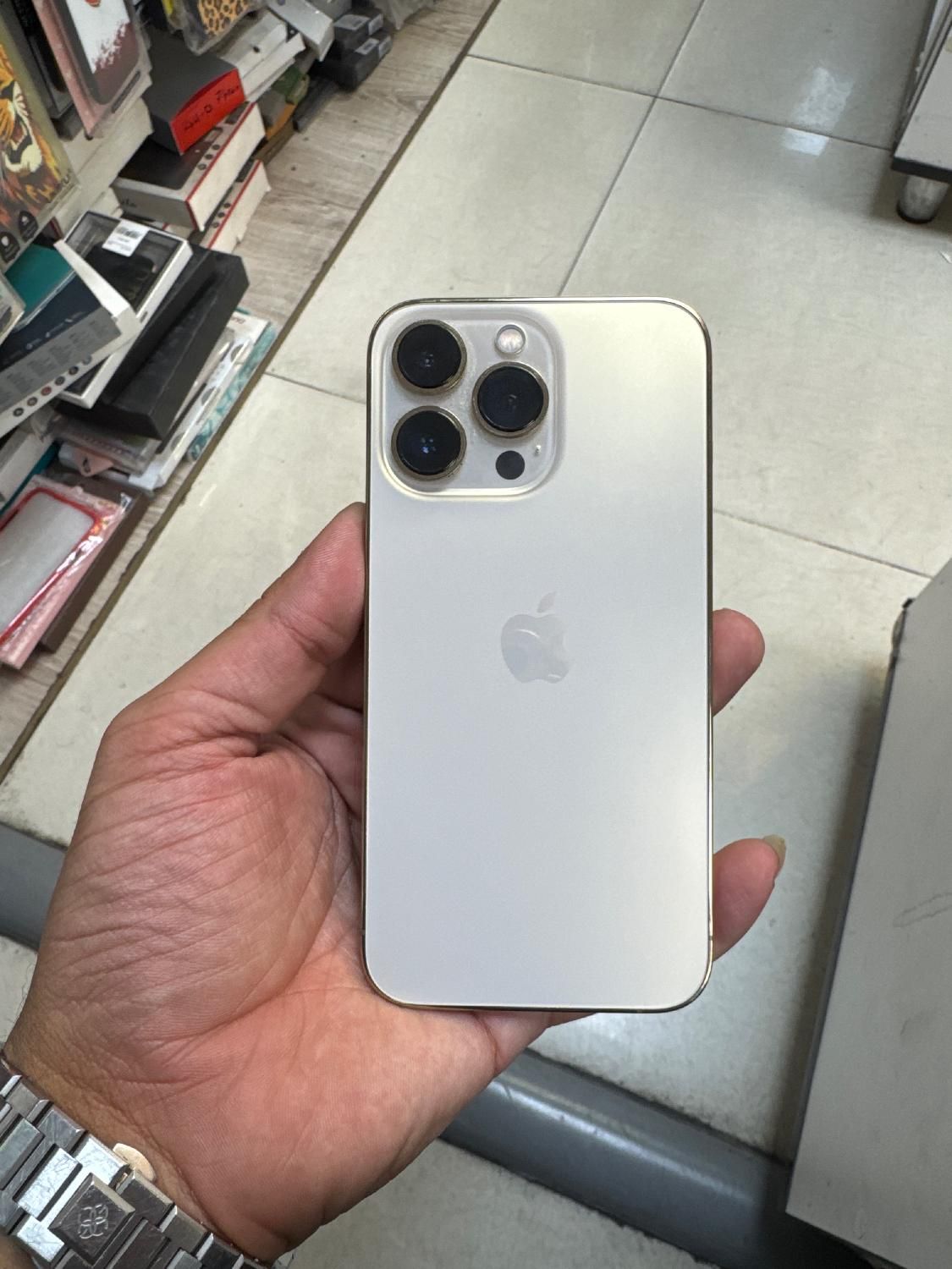 Iphone 13 pro 1tra zda|موبایل|تهران, میرداماد|دیوار