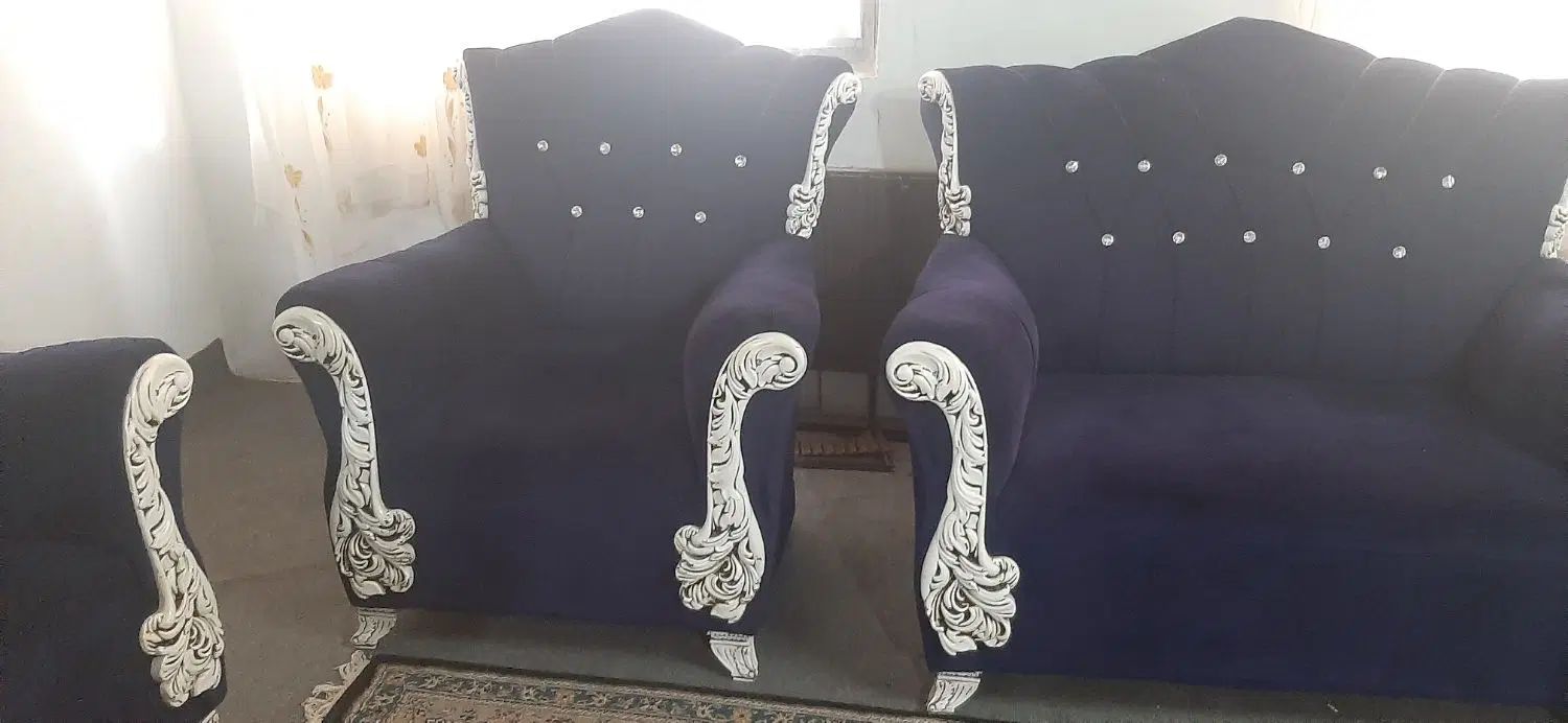 مبل راحتی ۷ نفره|مبلمان خانگی و میز عسلی|رشت, نامجو|دیوار