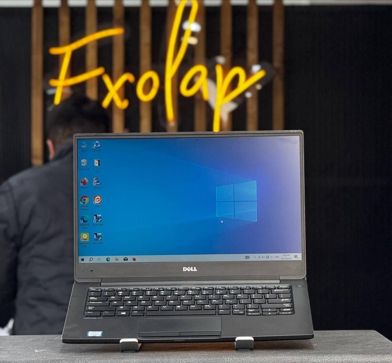 لپ تاپ Dell latitude بدنه فلزی Core m5/8/256|رایانه همراه|یزد, |دیوار