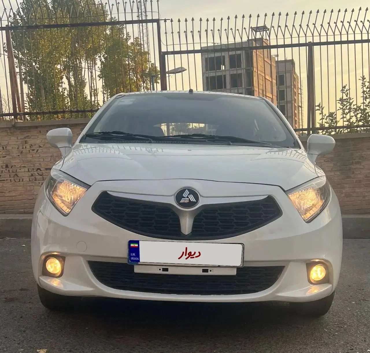 برلیانس H220 دنده ای، مدل ۱۳۹۶|خودرو سواری و وانت|تهران, پاسداران|دیوار