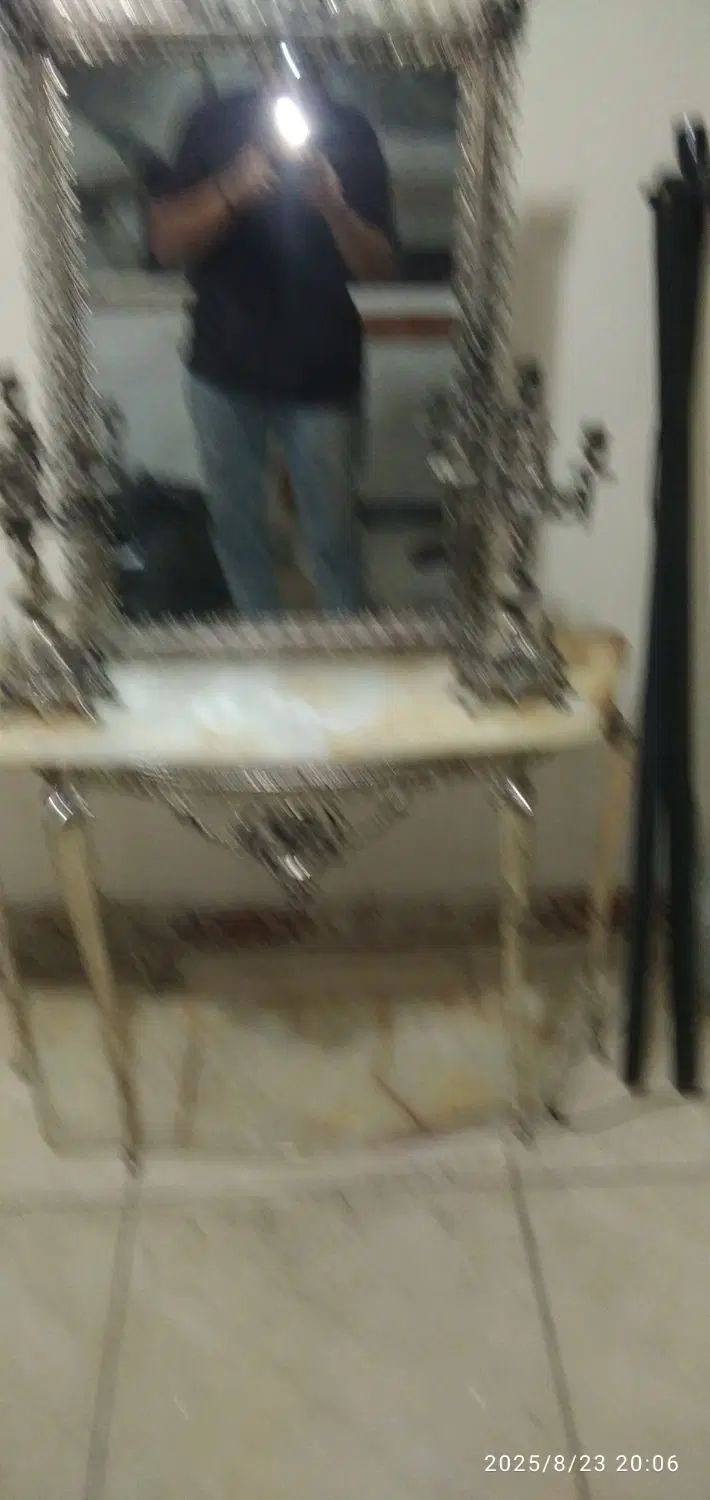 کنسول و آیینه شمعدان برنز همراه سنگ مرمر|بوفه، ویترین، کنسول|اندیشه, شهرک کوثر|دیوار