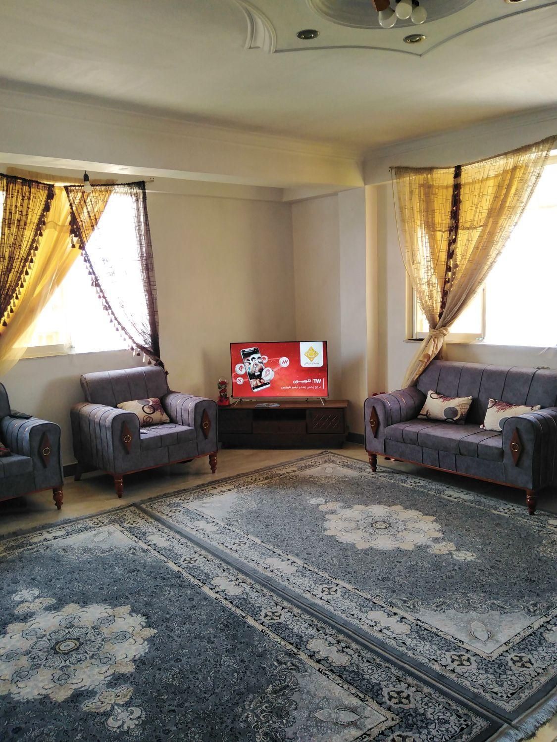 واحد آپارتمان در فاز 1 فرهنگیان پشت پارک|فروش آپارتمان|رضوانشهر, |دیوار