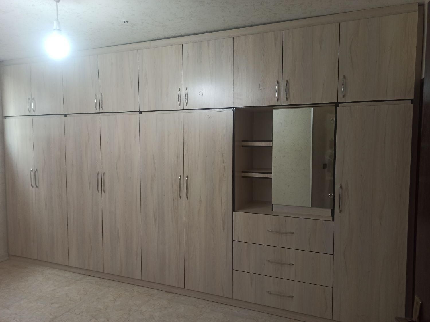 کمد دیواری و کابینت tv وال میز تحریر|خدمات پیشه و مهارت|اصفهان, شهشهان|دیوار