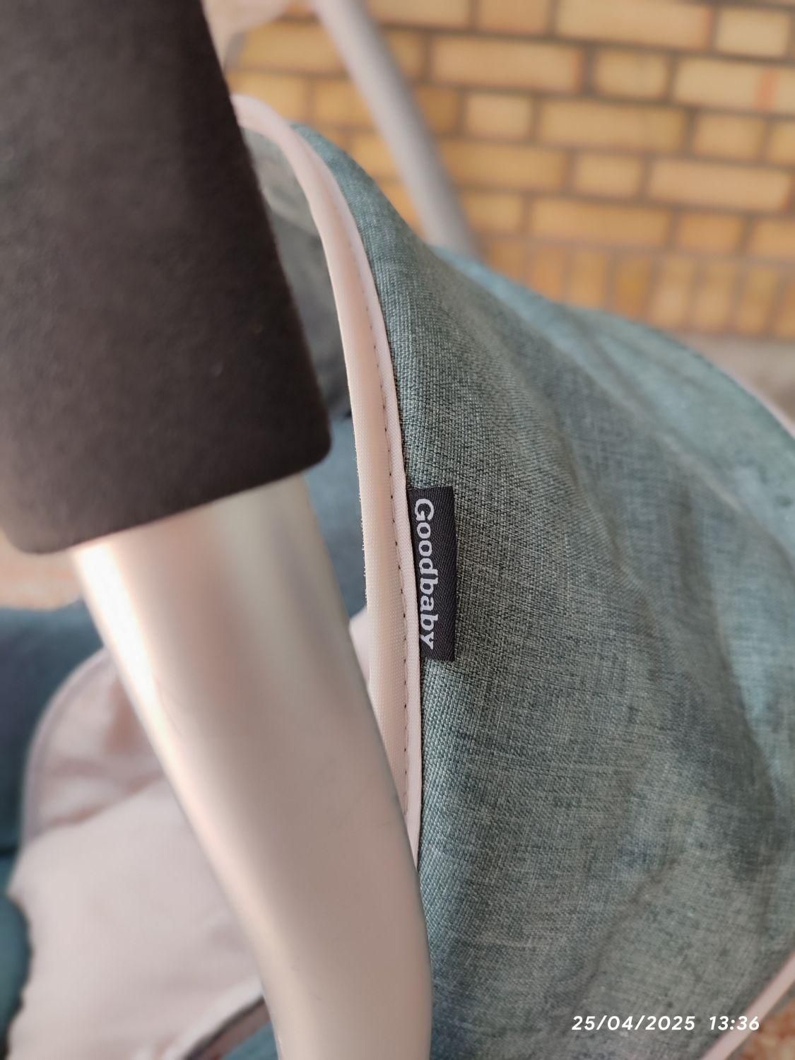 صندلی غذا تخت پارک کریر|اسباب و اثاث بچه|شاهین‌شهر, عطار|دیوار