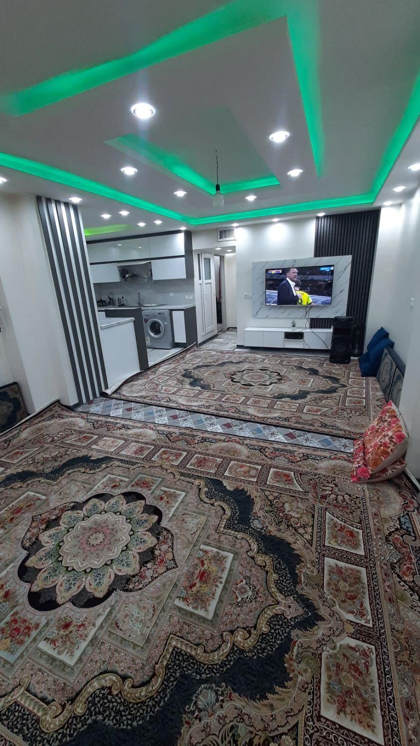 فروش واحد همکف راه جدا ۹۵متری حصارک پایین اسلامشهر|فروش آپارتمان|اسلام‌شهر, شهرک سالور|دیوار