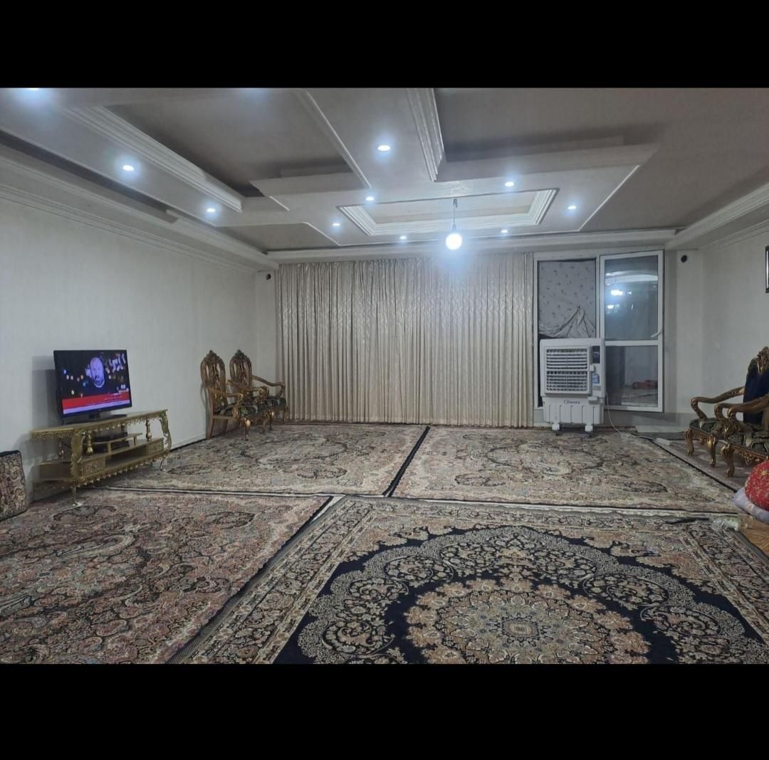 آپارتمان تک واحد ۱۳۰ متر|فروش آپارتمان|تهران, شهرک ابوذر|دیوار